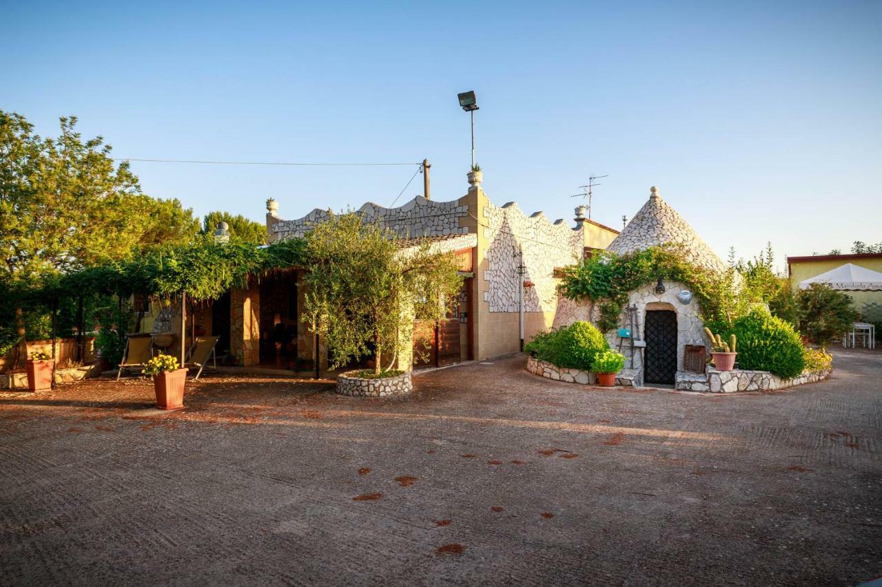 B&B Mandorla Amara Gioia Del Colle Eksteriør billede